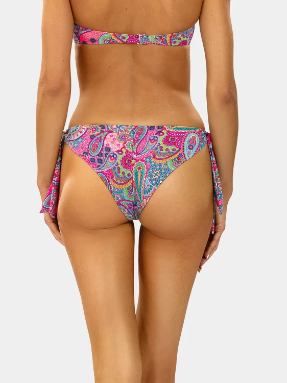 rozowe-wiazane-figi-kapielowe-damskie-niski-stan-paisley-FD17F-899-tyl.webp