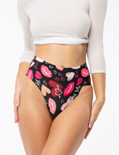 Kiss-Me-Simple-String-Maxi-3.webp
